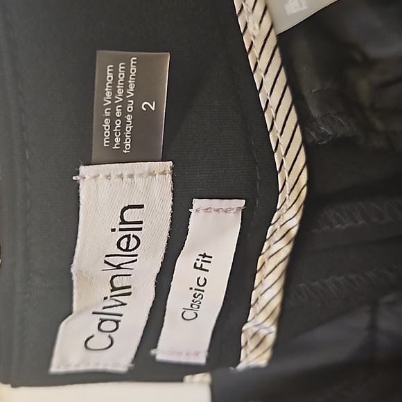 NWT Calvin Klein Classic Fit Trouser Suit Dress Pants in Black, Sz 2 - Picture 4 of 6
